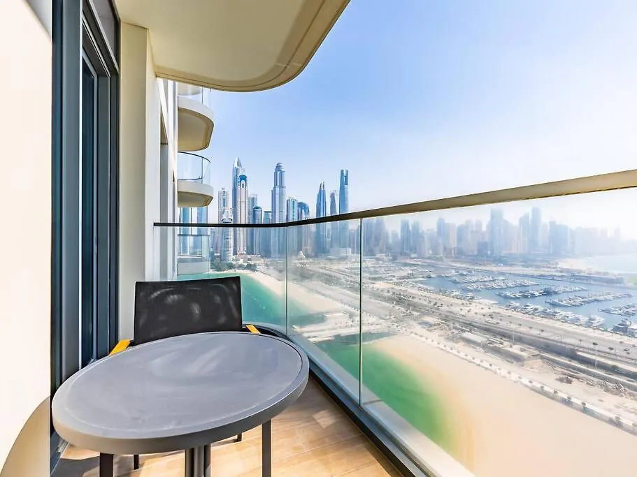 Coastal Luxury 4Br With Dubai Marina Skyline View Apartment