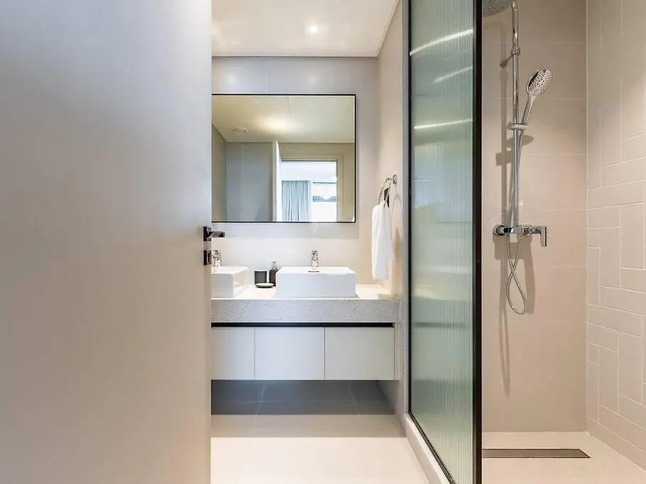 Coastal Luxury 4Br With Dubai Marina Skyline View Apartment 0*,  United Arab Emirates